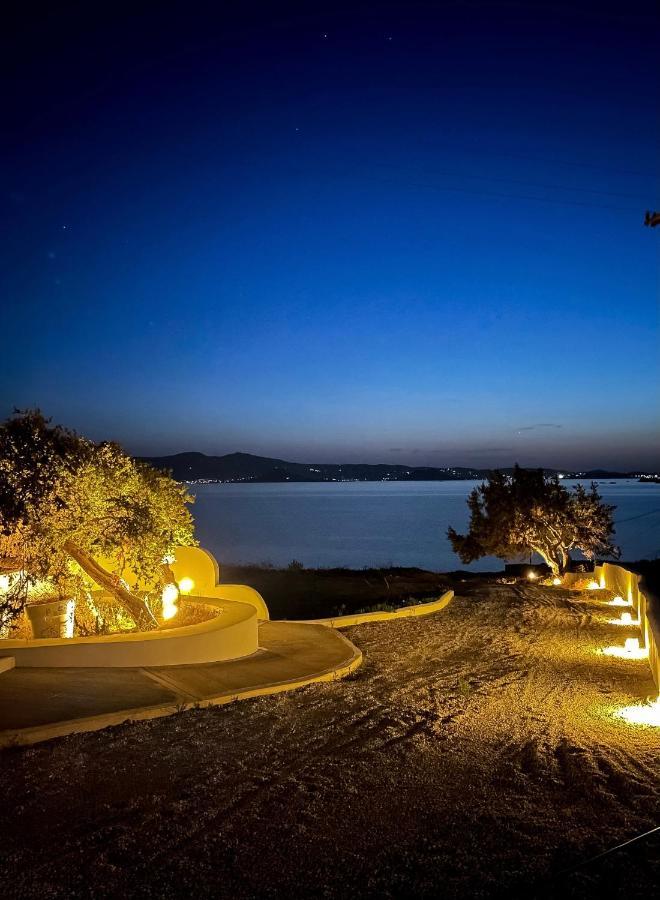 Seanfinity Beachfront Suites Mikri Vigla Exterior photo